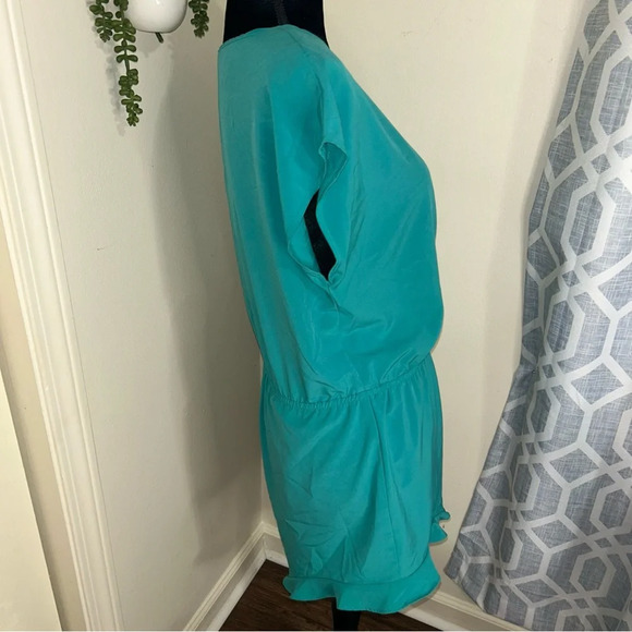 Green romper - Picture 4 of 6